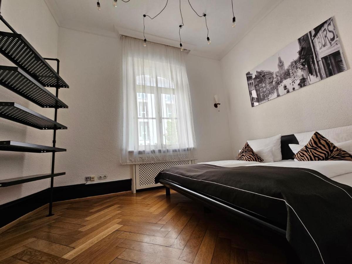 Historical Luxury Homes - Stadtvilla Mit Jacuzzi Und Garten Freiburg im Breisgau Luaran gambar
