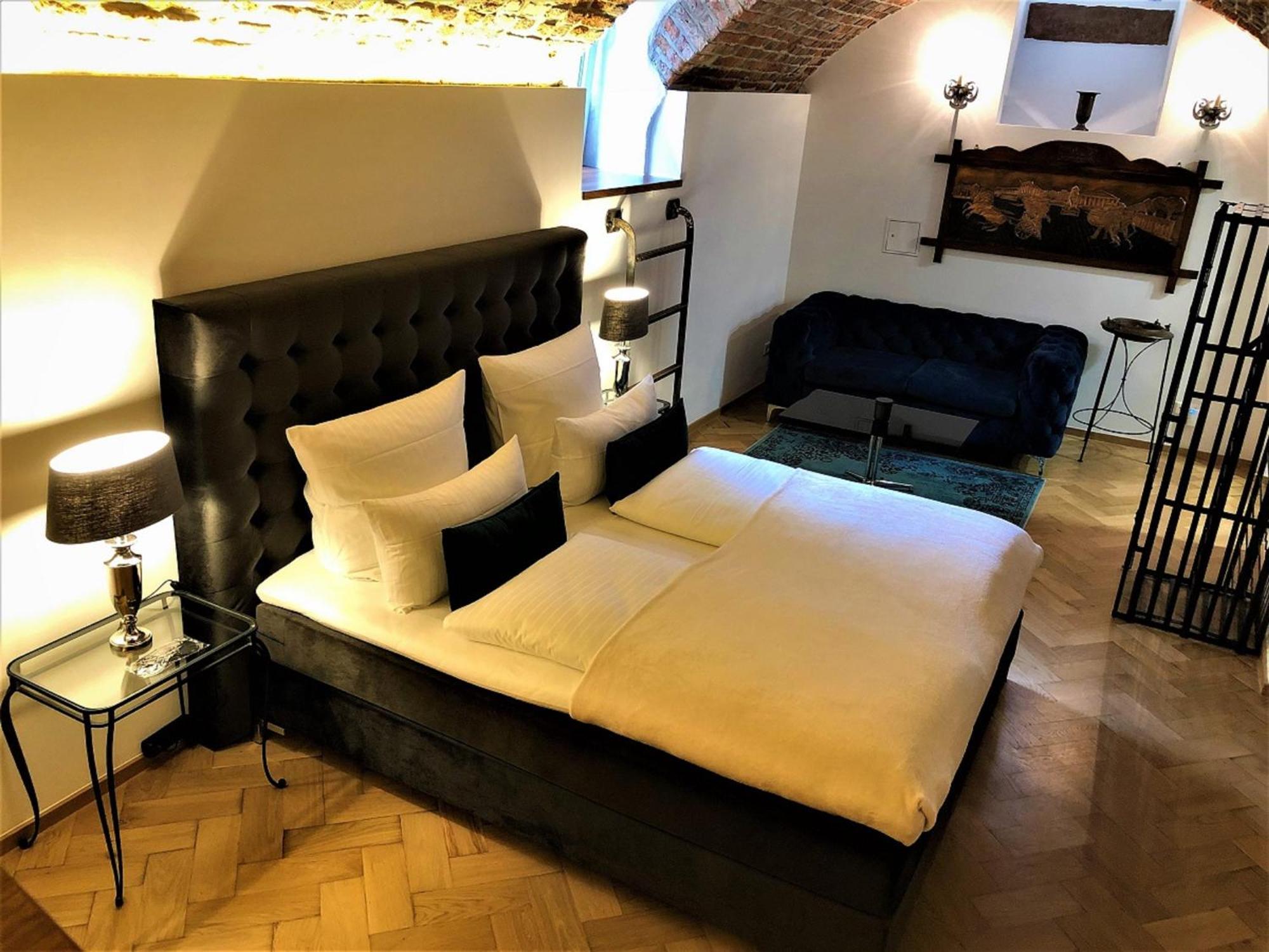 Historical Luxury Homes - Stadtvilla Mit Jacuzzi Und Garten Freiburg im Breisgau Luaran gambar