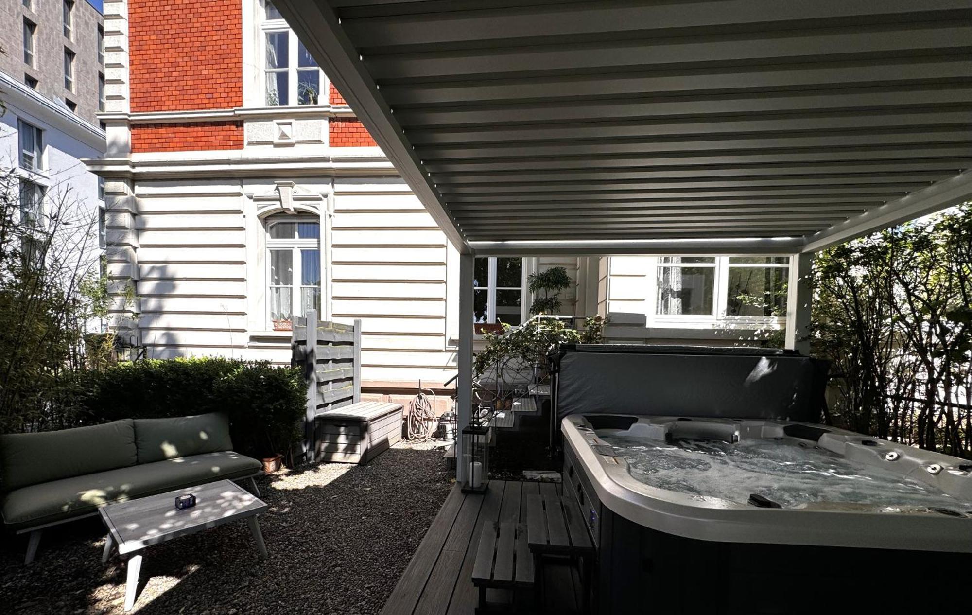 Historical Luxury Homes - Stadtvilla Mit Jacuzzi Und Garten Freiburg im Breisgau Luaran gambar