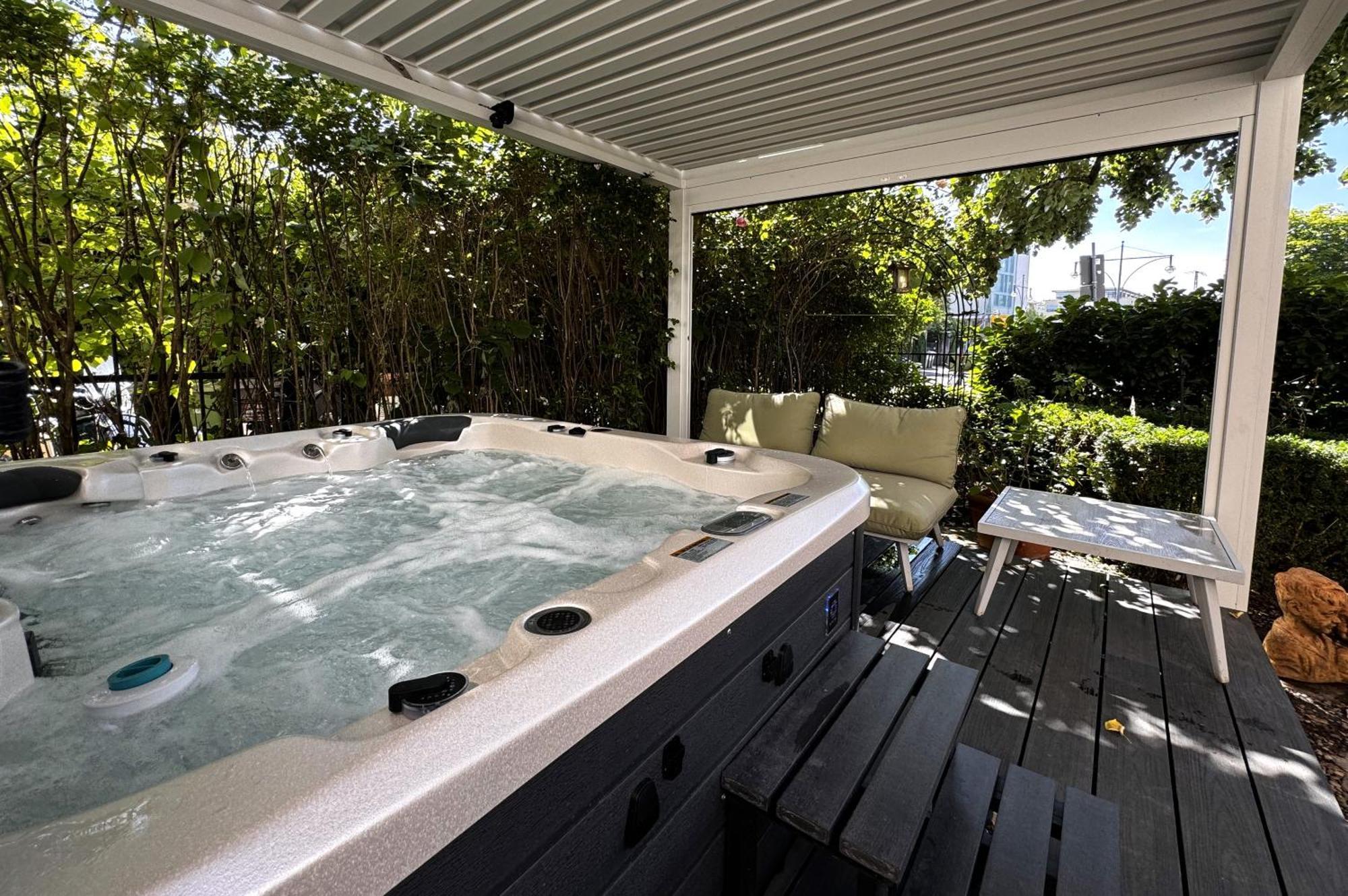 Historical Luxury Homes - Stadtvilla Mit Jacuzzi Und Garten Freiburg im Breisgau Luaran gambar